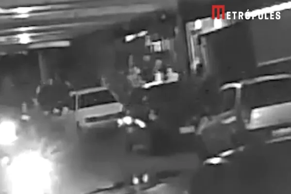 Veja momento em que trio confundido com milicianos é fuzilado pelo CV