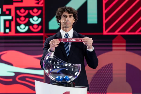 Rússia voltará a competir em torneio da Fifa após 4 anos de suspensão