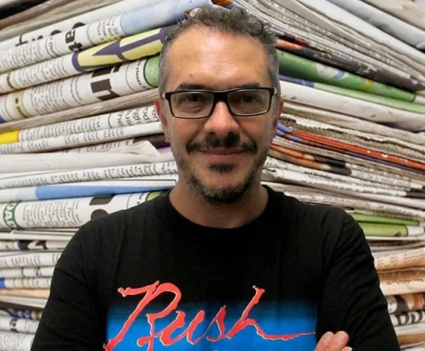 foto colorida do jornalista Claudio Tognolli - Metrópoles