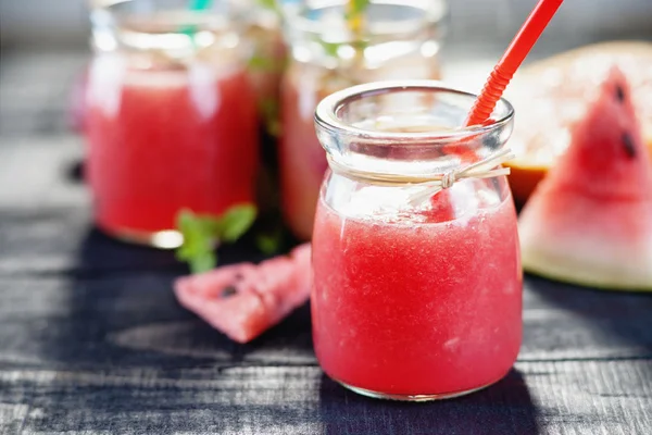 Receitas refrescantes e deliciosas para fazer com melancia