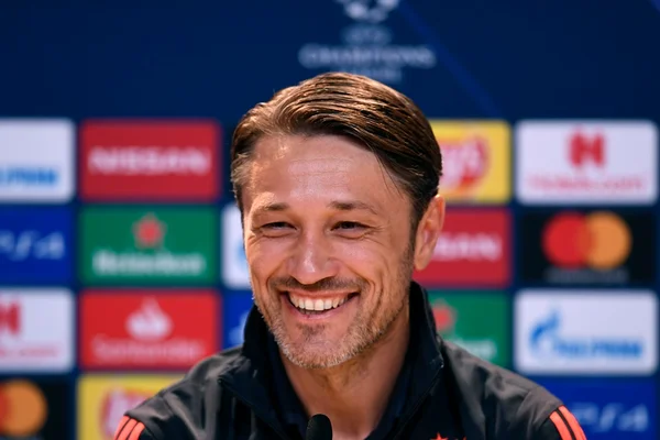 Técnico exalta evolução do Bayern e prevê melhora na Liga dos Campeões