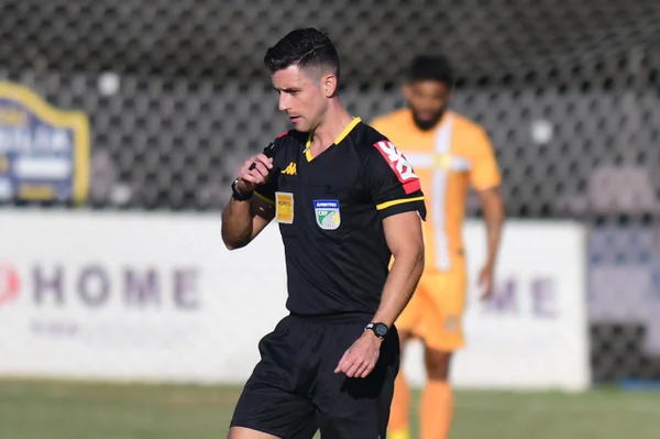 CBF define arbitragem para o jogo entre Brasiliense e Ação-MT