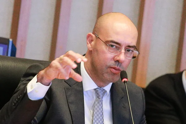 Ex-02 de Torres entrega à CPI dossiê do dia 8/1: “Policiais não contiveram criminosos”