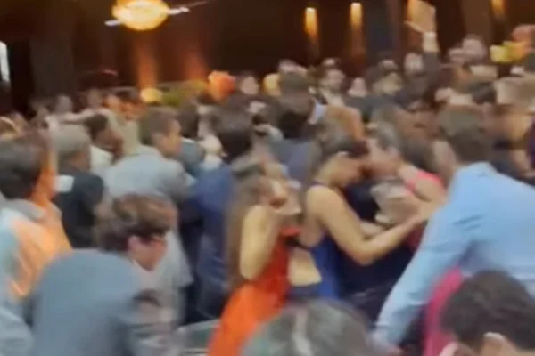 Formatura em Recife (PE) termina em confusão por música explícita