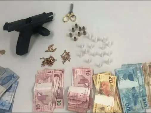 apreensao-policia-salvador-metropoles