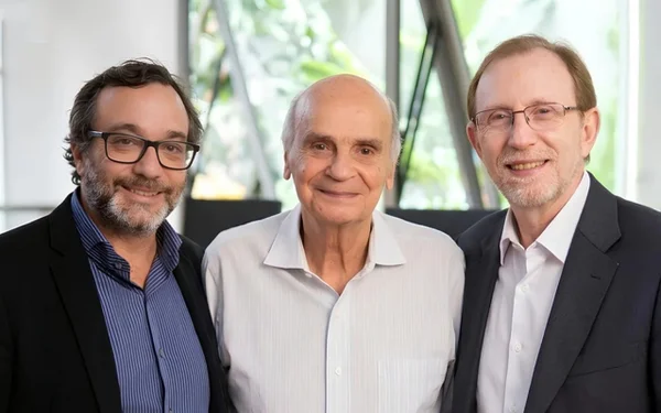 Dr. Drauzio Varella, Ivo Bucaresky e Fernando Aith - Metrópoles