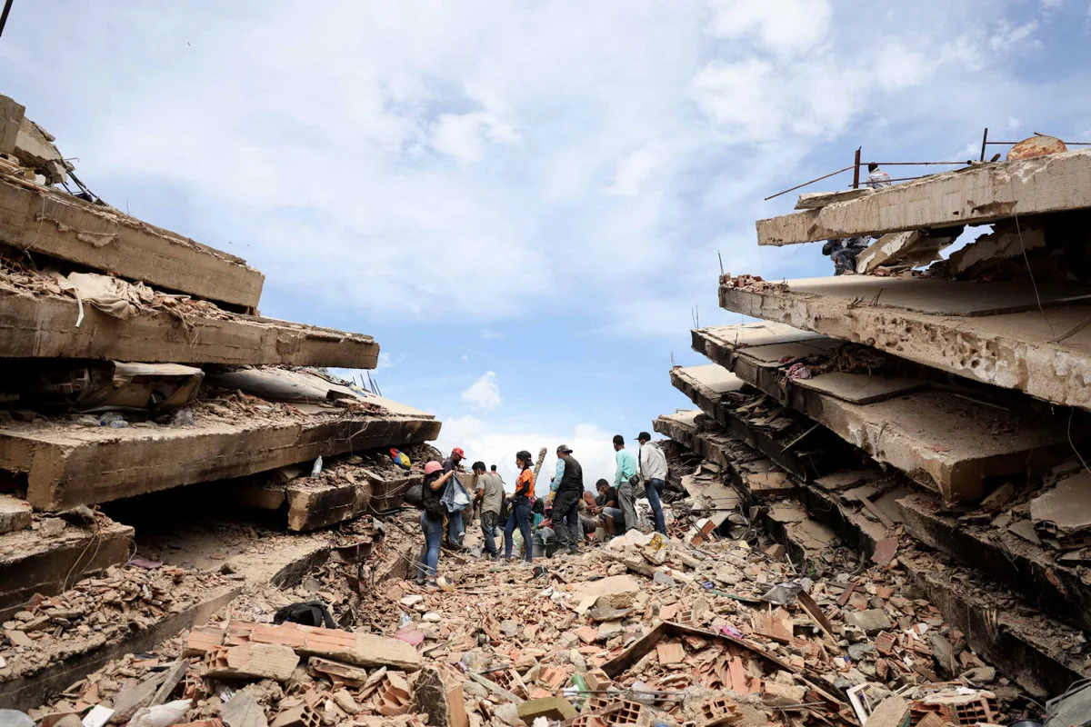 Embassy do Brasil na Venezuela orienta evitar La Guaira após terremoto e anuncia envio de ajuda humanitária