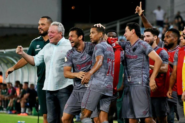 Brasileirão: com gol contra nos acréscimos, Fluminense supera Cuiabá