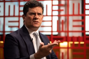 Sergio Moro criticou Moraes por restrições contra Bolsonaro e comparou caso à prisão de Lula em 2018