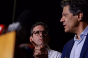 Ministro da Fazenda, Fernando Haddad, concede entrevista a jornalistas