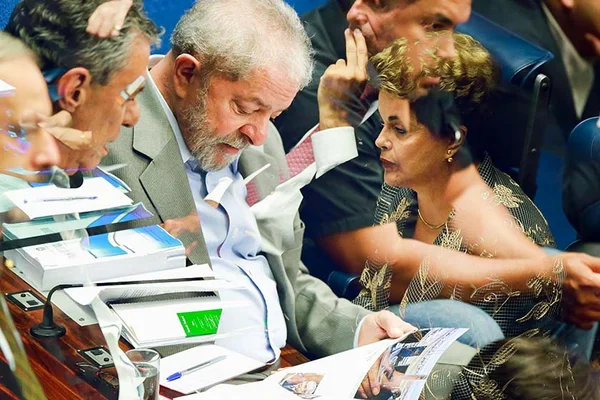 Impeachment: Dilma faz no Senado a defesa de seu mandato