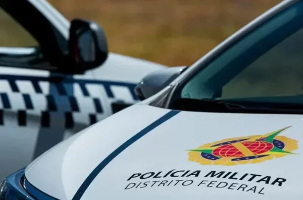 Homem depreda loja de umbanda, chama dona de “macumbeira” e ameaça PMs de morte