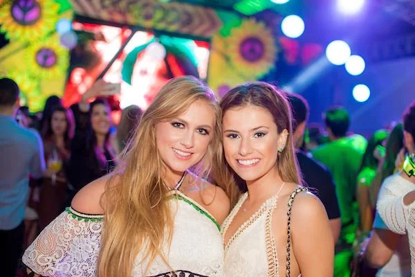 Micaella Galletti e Ana Luíza Ávila Micaella Galletti e Ana Luíza Ávila