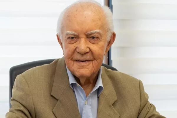 Morre, aos 95 anos, o médico pioneiro Francisco Pinheiro Rocha