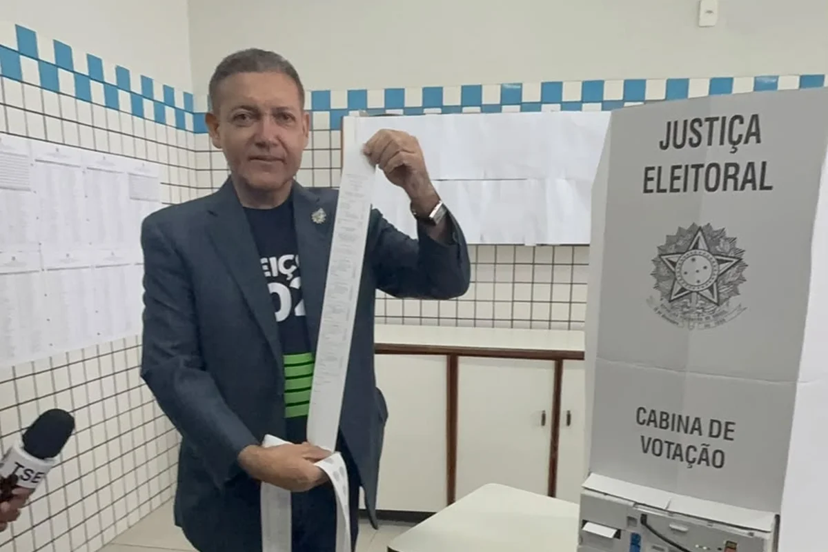 Nunes Marques emite a zerésima antes do início da votação neste domingo