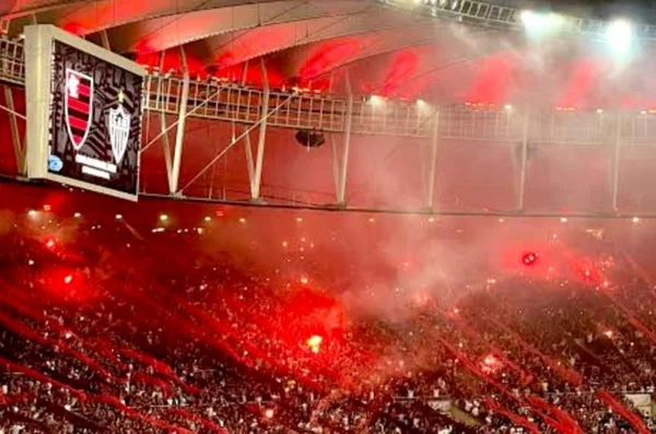 Flamengo segue líder nas redes sociais, bem à frente do Corinthians
