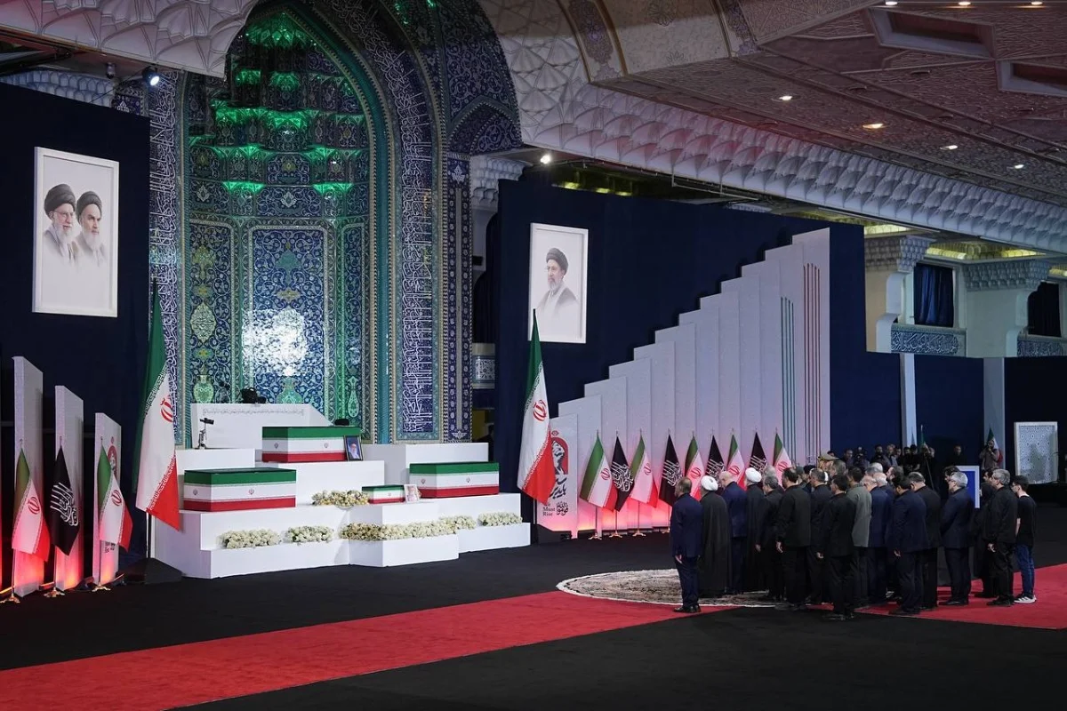 Funeral do líder islâmico xiita Ali Khamenei Funeral do líder islâmico xiita Ali Khamenei