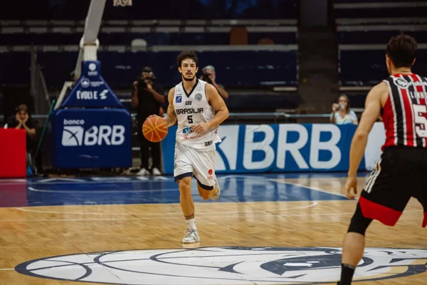 Ricardo Fischer atuando pelo Brasília no NBB - Metrópoles