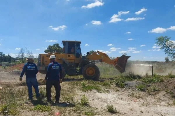 Justiça do DF suspende desocupação de área irregular em Santa Maria