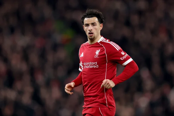 Jogador do Liverpool não segura xingamentos após derrota; confira