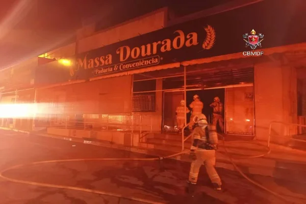 Incêndio em padaria Ceilândia