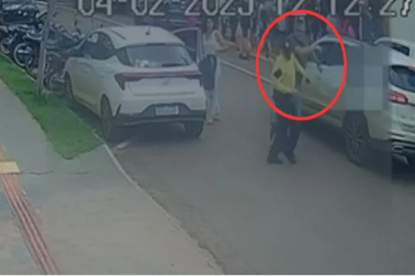 Imagem colorida, MT: motorista dá soco no rosto de agente de trânsito ao ser multado - Metrópoles