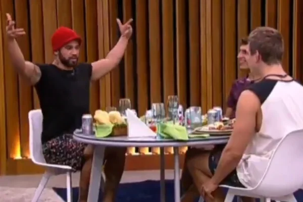 Vídeo: Hadson imita Manu e arranca risadas de brothers no BBB20