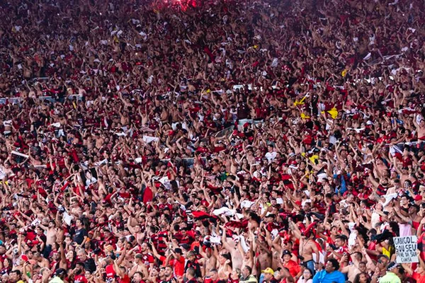 Torcida do Flamengo no Maracanã