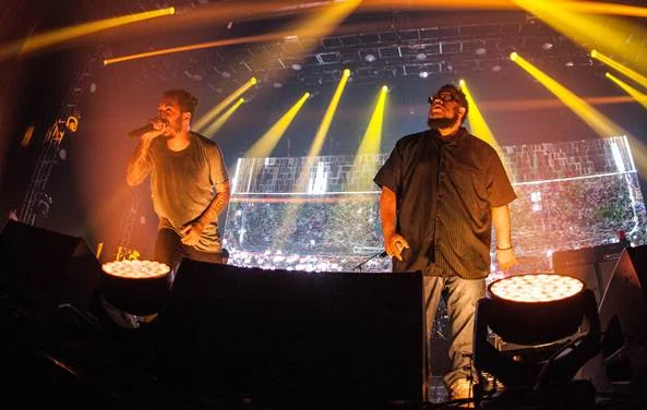 Algumas das principais atrações do Porão sobem ao palco a partir das 23h: Boogarins, Ira! e Planet Hemp com a dupla Marcelo D2 e BNegão Algumas das principais atrações do Porão sobem ao palco a partir das 23h: Boogarins, Ira! e Planet Hemp com a dupla Marcelo D2 e BNegão