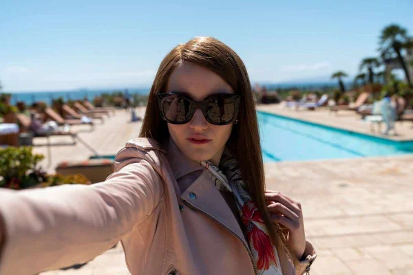 Veja a surreal história de Anna Delvey, de Inventando Anna