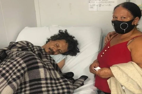 Desaparecido por 2 anos, filho reencontra mãe em UPA do DF