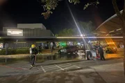Segundo o Corpo de Bombeiros, a suspeita inicial é de que o fogo tenha começado no cofre do motor do veículo Segundo o Corpo de Bombeiros, a suspeita inicial é de que o fogo tenha começado no cofre do motor do veículo