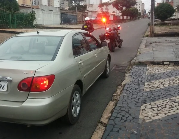 Detran apreende veículo com R$ 28 mil em multas em Taguatinga