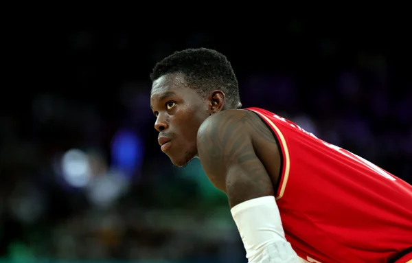 Imagem colorida de Dennis Schroder