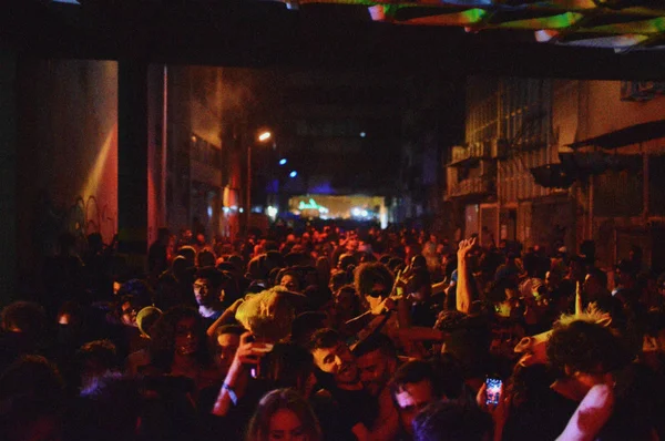 Coletivo Público realiza Baile de Rua no Setor Comercial Sul