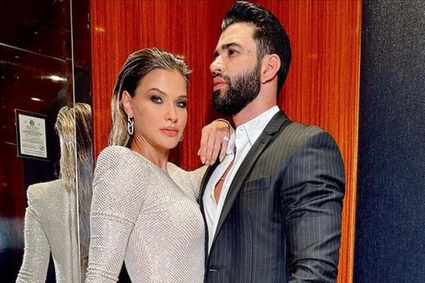 Andressa posa com look luxuoso ao lado de Gusttavo Lima: veja o valor