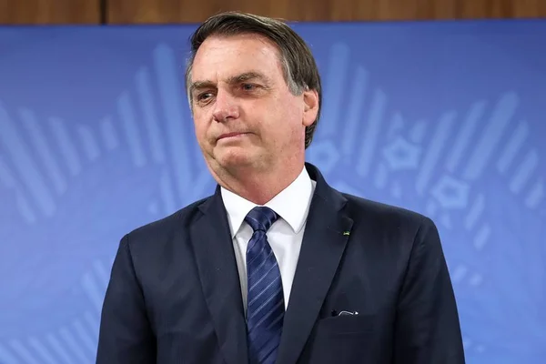 “Ainda não foi batido o martelo”, diz Bolsonaro sobre saque do FGTS