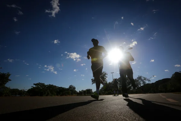 Distrito Federal tem a segunda maior expectativa de vida do país, com média de 77,6 anos