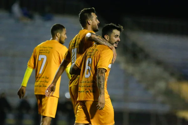 Em noite mágica, Brasiliense anota a maior goleada da história do Brasileirão