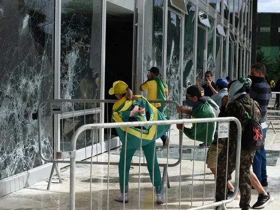 ato-golpista-em-brasilia-metropoles