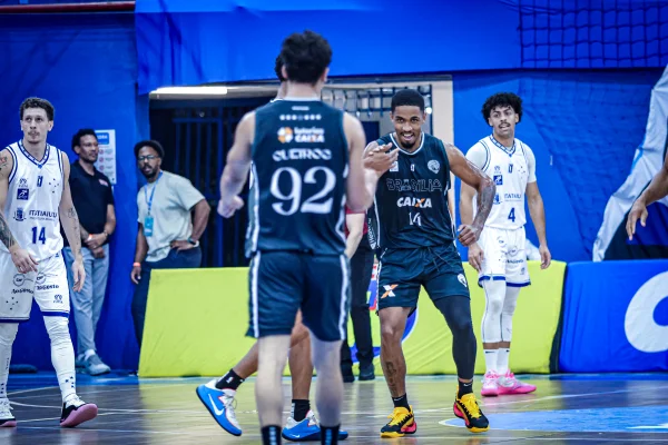 Torneio Abertura: Brasília Basquete se recupera no fim e vence o Cruzeiro