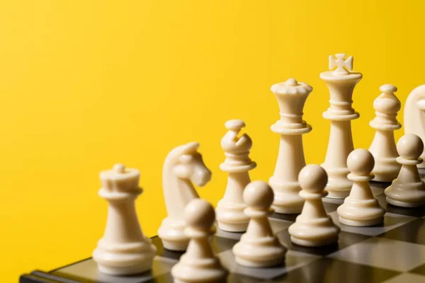 Xadrez: entenda como a nutrição auxilia atletas de esporte mental