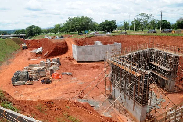 Obras no Setor Policial Sul