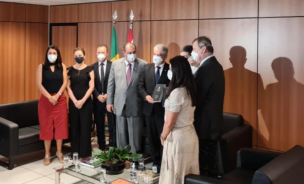 Com foco na Prevent Senior, CPI da Covid entrega relatório ao MPT