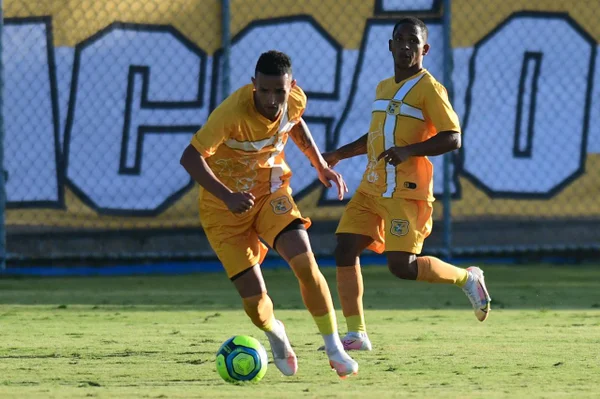 Veja relacionados do Brasiliense para jogo contra o Operário-MT