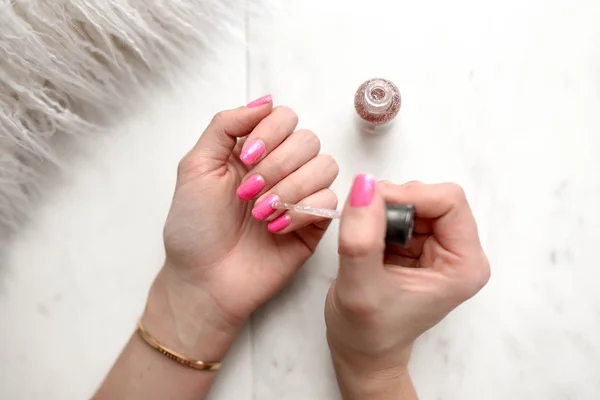 unhas manicure