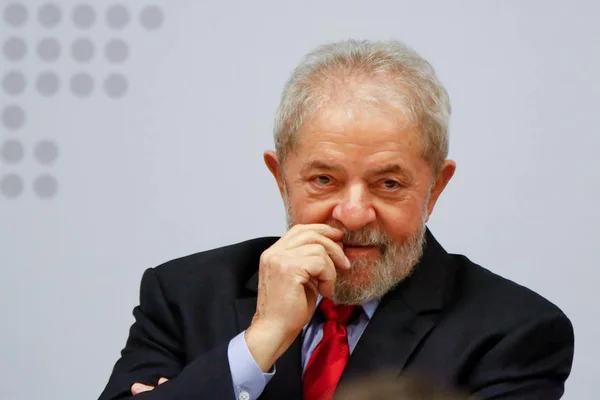 Lewandowski suspende trâmite de duas ações da Lava Jato contra Lula