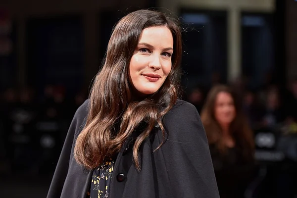 Kate Moss armou festa boho para comemorar os 40 anos de Liv Tyler