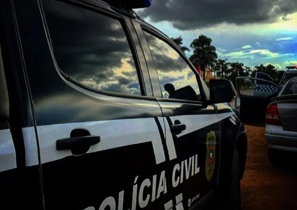 Foto ilustrativa de um carro da polícia civil de Cuiabá - Metrópoles