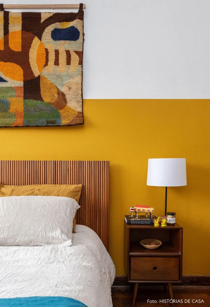 Mais mostarda, por favor: o amarelo-mostarda está mais vivo do que nunca! É hora de dar um toque especial à decoração, de pequenos detalhes a paredes inteiras. As buscas pela cor tiveram um aumento de 45% Mais mostarda, por favor: o amarelo-mostarda está mais vivo do que nunca! É hora de dar um toque especial à decoração, de pequenos detalhes a paredes inteiras. As buscas pela cor tiveram um aumento de 45%